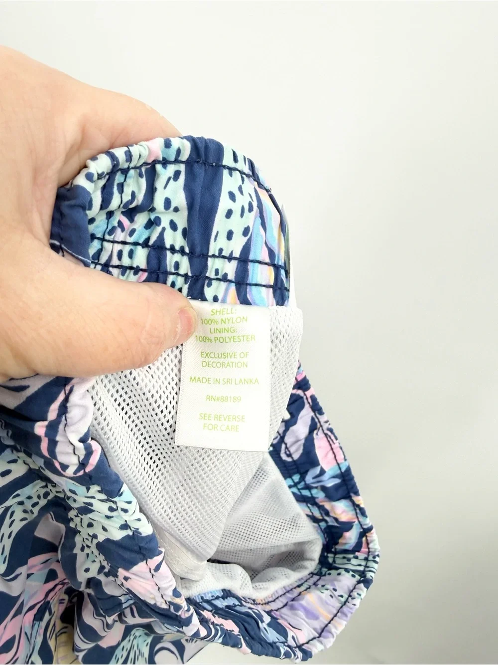 Lilly Pulitzer Boys Junior Capri You've Been Spotted Swim Trunks Size XL (12-14)